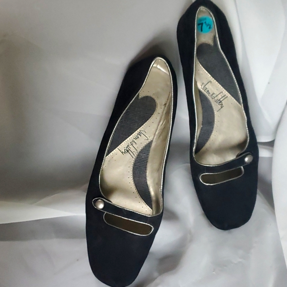 SAM & LIBBY WOMEN'S LEATHER UPPER BLACK FLAT SHOES SIZE 7.5 NEW